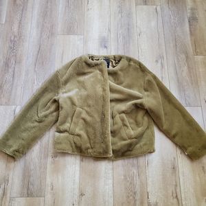 Stunning ZARA Softest FAUX FUR Plush Collarless Jacket TRF Collection Mustard M